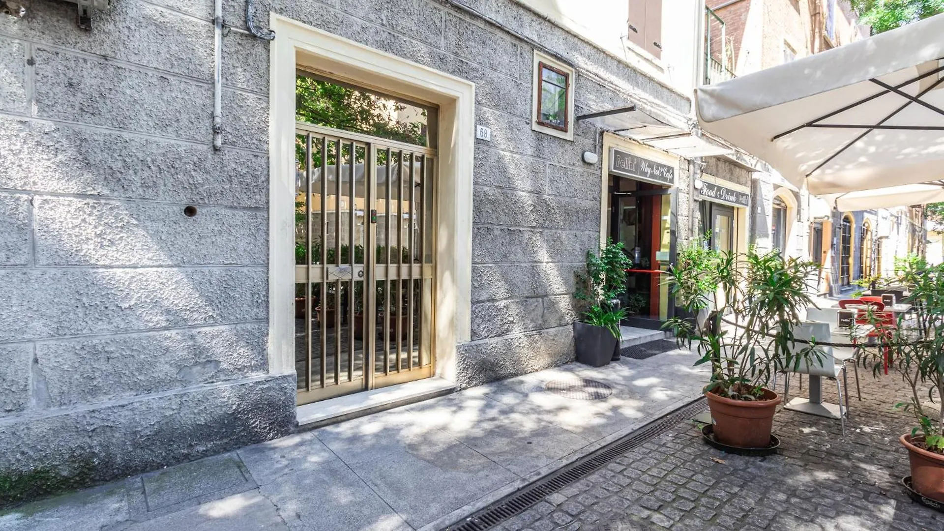 Enzo Ferrari Museum -Wifi, Train Station And Parking Apartment Modena