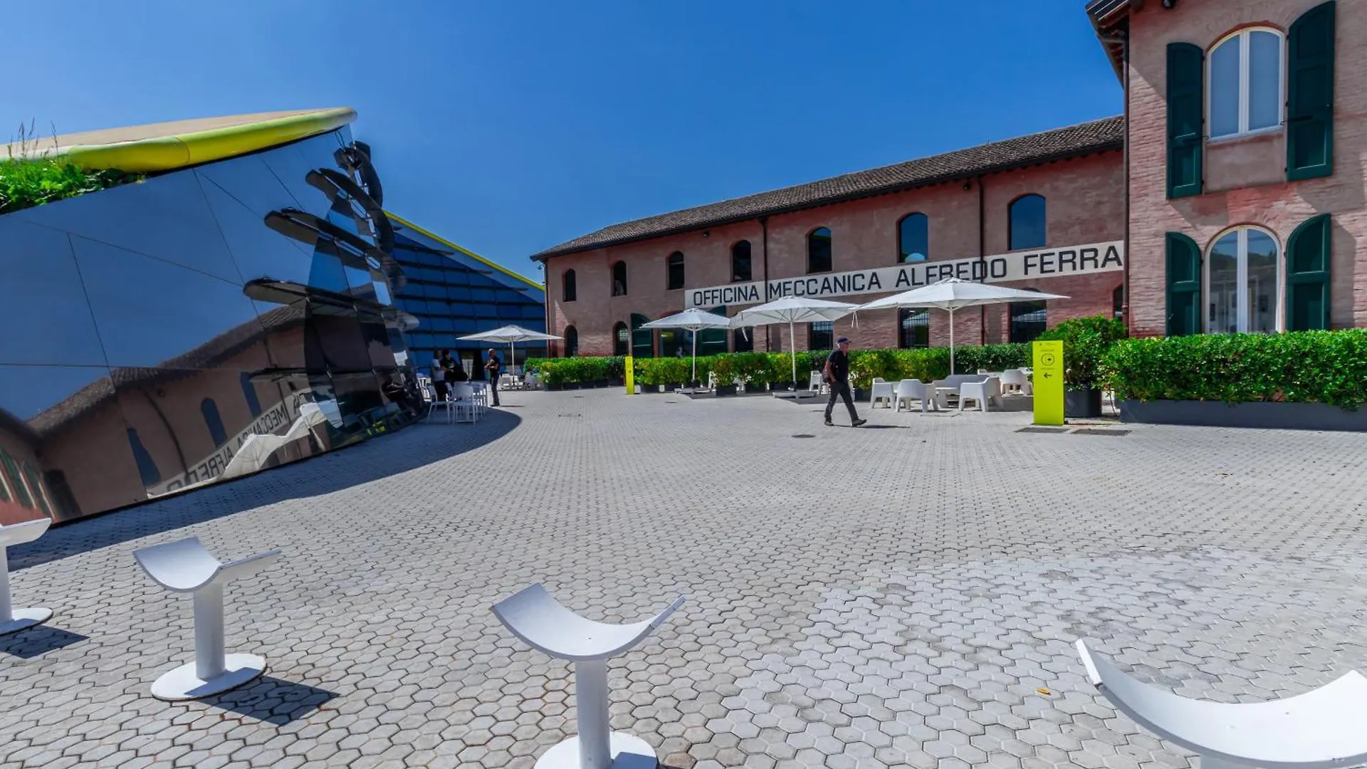 Апартаменты Enzo Ferrari Museum -Wifi, Train Station And Parking Модена